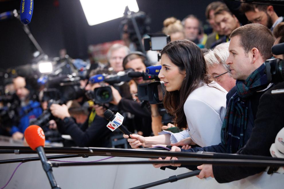 Nouvelle loi européenne : censure des journalistes et répression des voix indépendantes